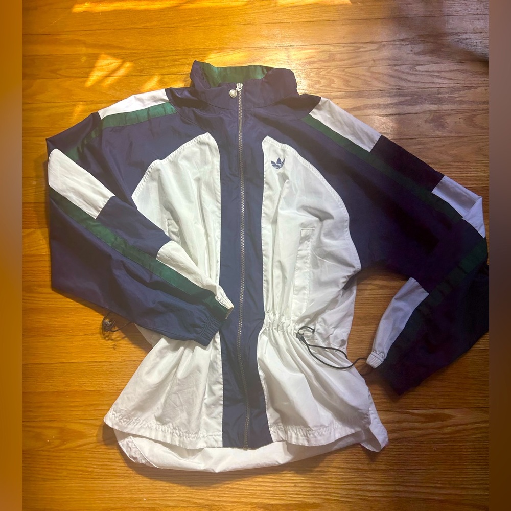 Adidas. Retro raincoat. Size Large.